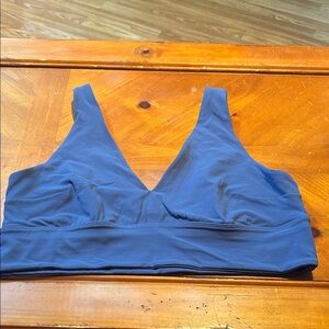 Lululemon align vneck bra powder blue